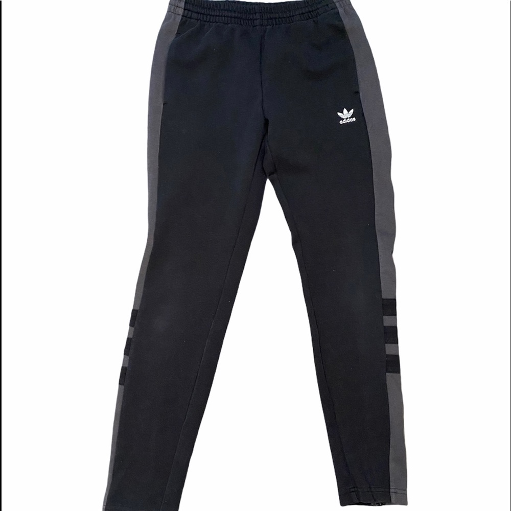 Black and Grey Adidas Sweatpants/Joggers!